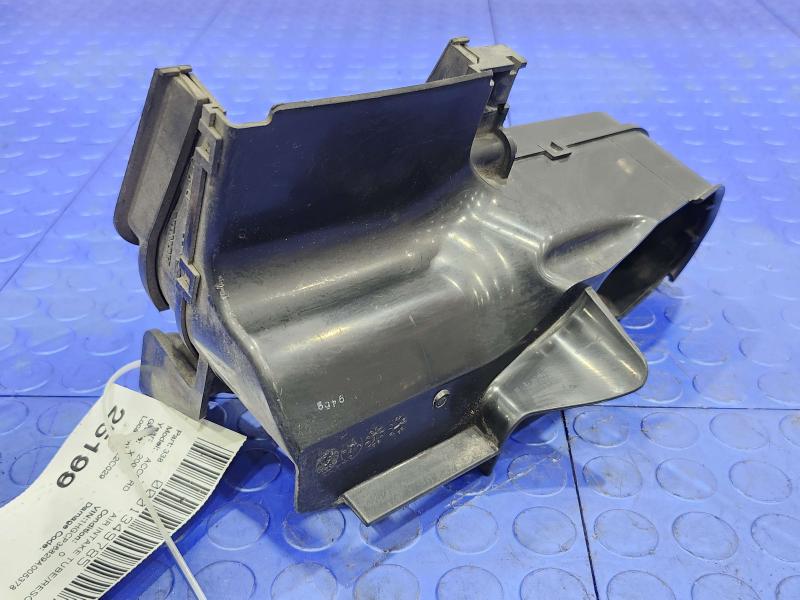 2009 Honda Accord Air Intake Tube/Resonator