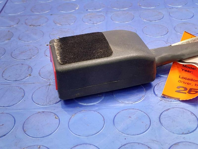 2013 Cadillac ATS Front Seat Belt