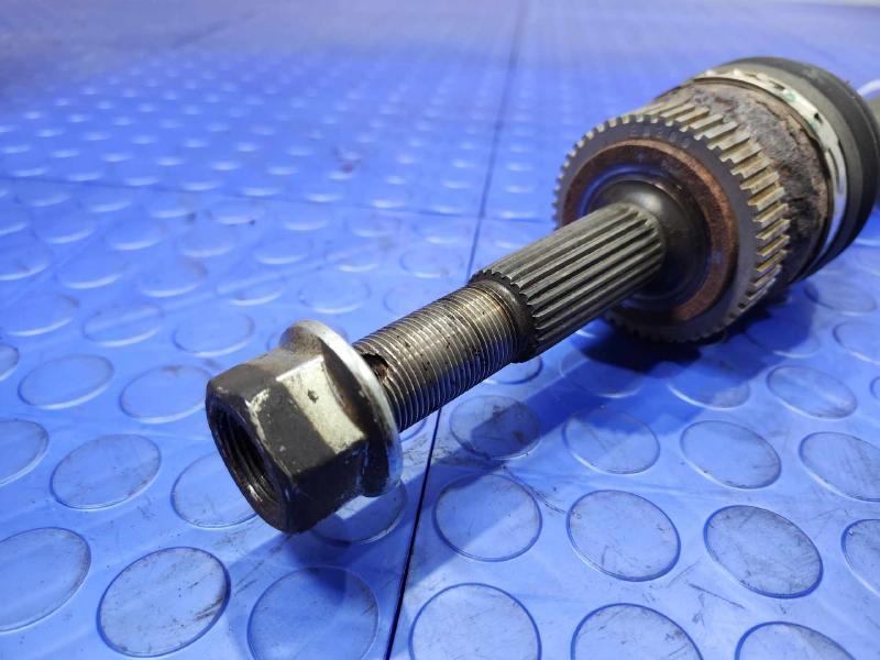 2013 Nissan Juke Axle Shaft