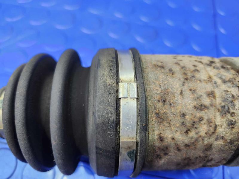 2013 Nissan Juke Axle Shaft