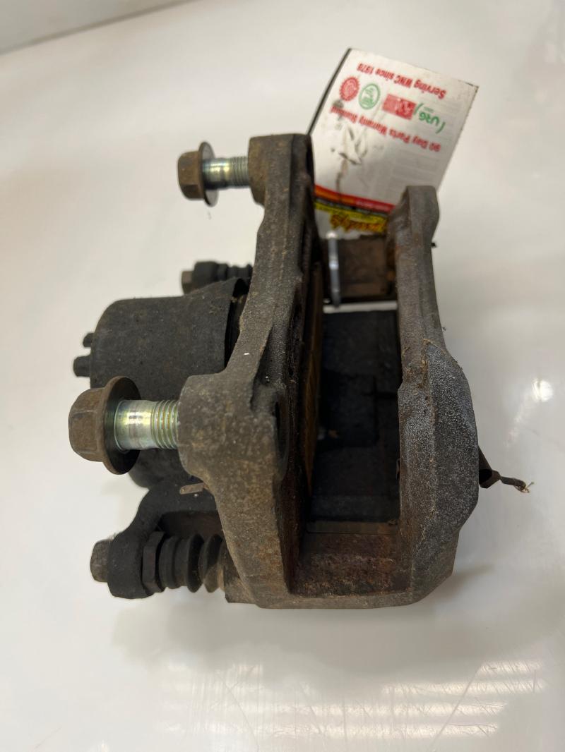 2011 Nissan Juke Caliper