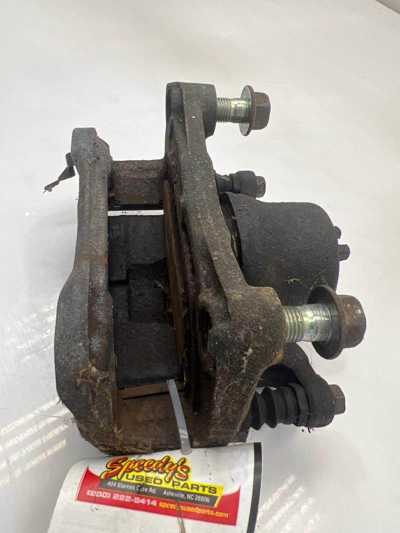 2011 Nissan Juke Caliper
