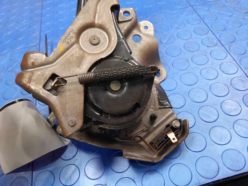 2013-2019 Cadillac ATS Parking Brake Control Lever Pedal Assembly OEM 84460920