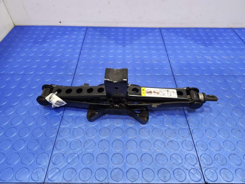 2014 Dodge Journey Jack Assembly