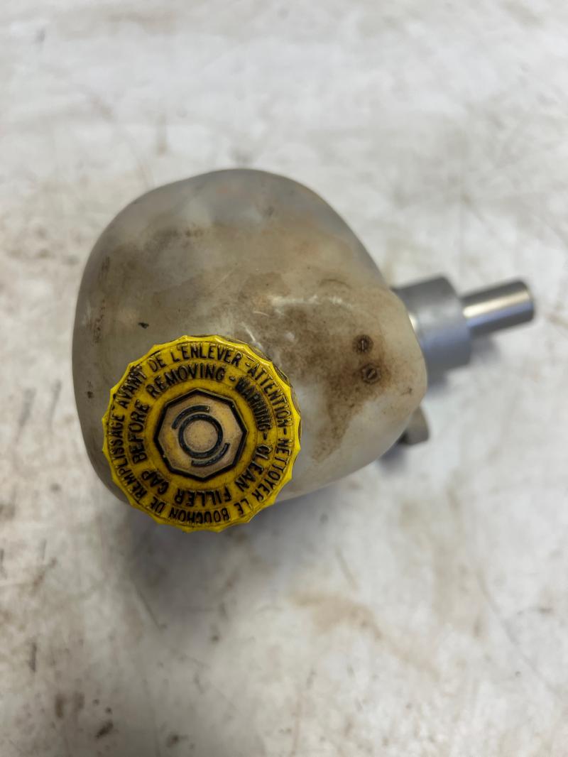 2002 - 2005 Dodge Ram Brake Master Cylinder (Rear ABS ONLY) OEM 05102032AA