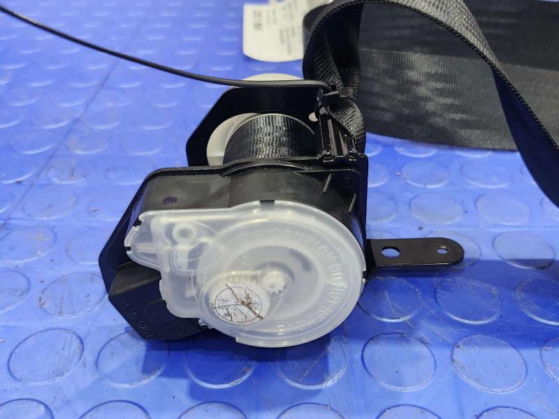 2013 Mazda Mazda2 Rear Seat Belt