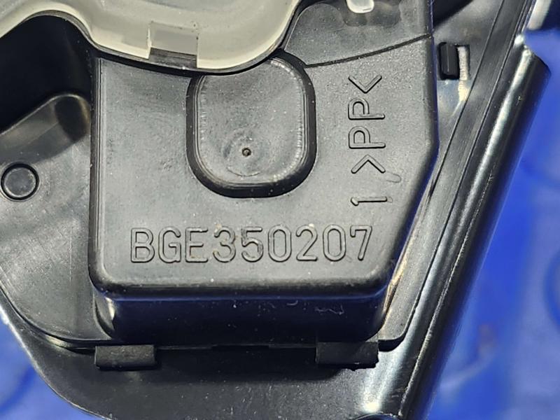 2013 Mazda Mazda2 Rear Seat Belt