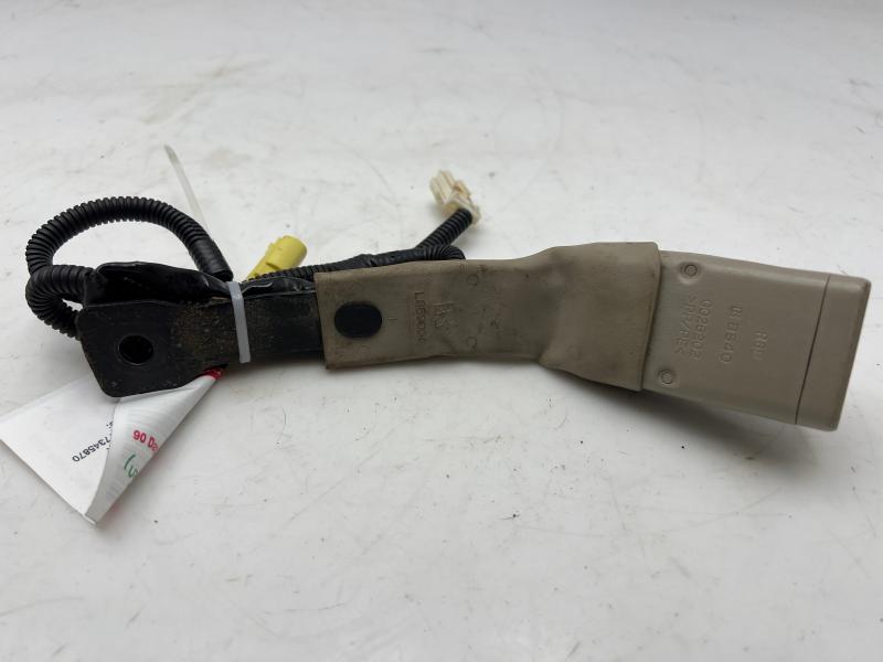 2007 Subaru Legacy Front Seat Belt