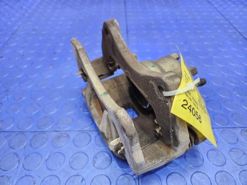 2017 Mitsubishi Outlander Caliper