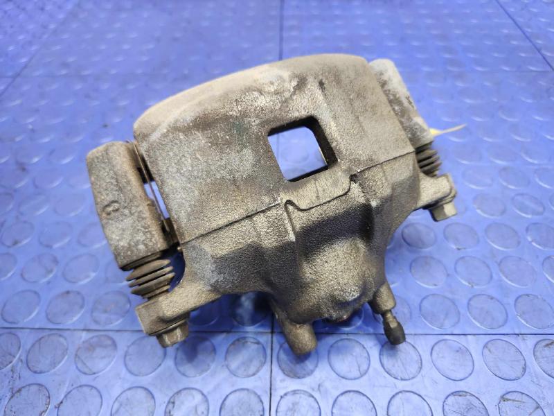 2017 Mitsubishi Outlander Caliper