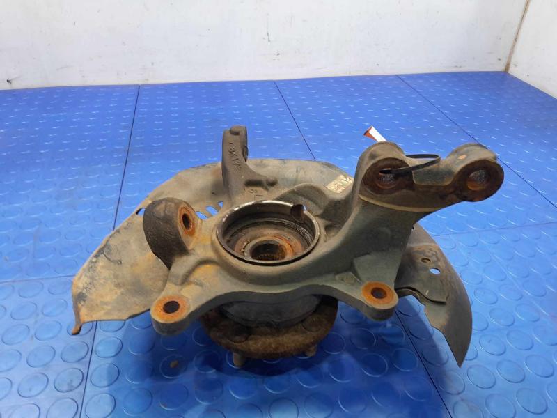 2019 Toyota Sienna Spindle Knuckle Front