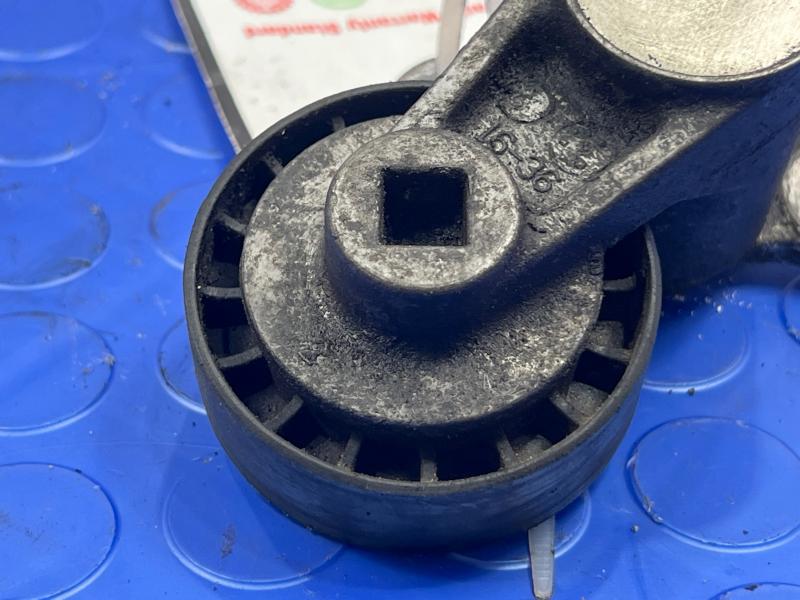 2003 Chevrolet Silverado 2500 Engine Belt Tensioner