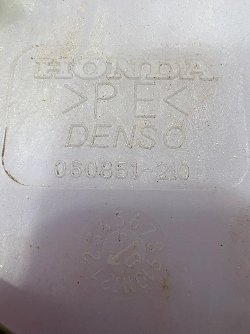 2006 - 2011 Honda Civic Sedan Windshield Washer Fluid Reservoir OEM 76841SNA003