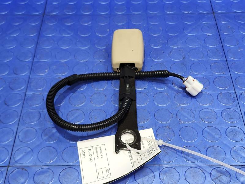 2018 Toyota Highlander Front Seat Belt
