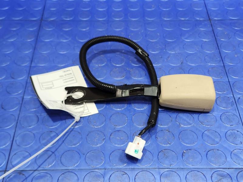 2018 Toyota Highlander Front Seat Belt