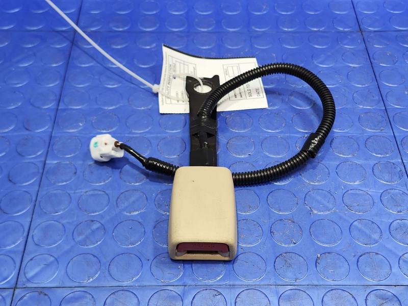2018 Toyota Highlander Front Seat Belt