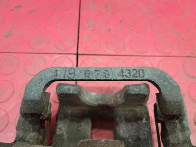 2018 Nissan Rogue Sport Caliper