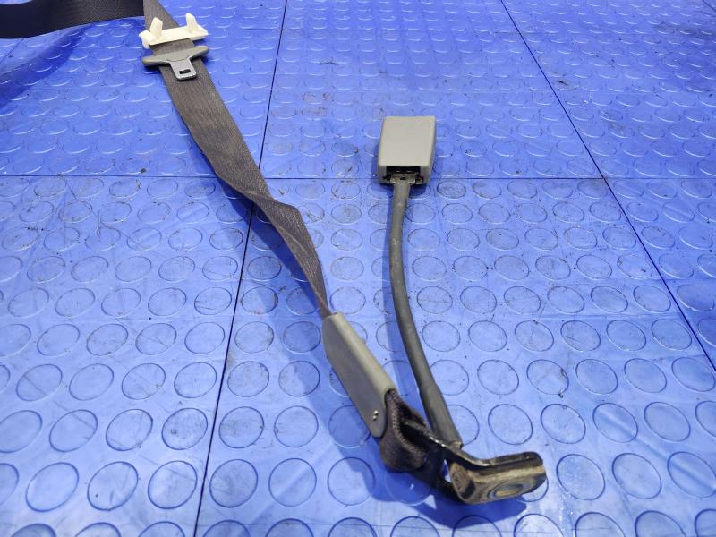 2017 Chevrolet Silverado 2500 Rear Seat Belt