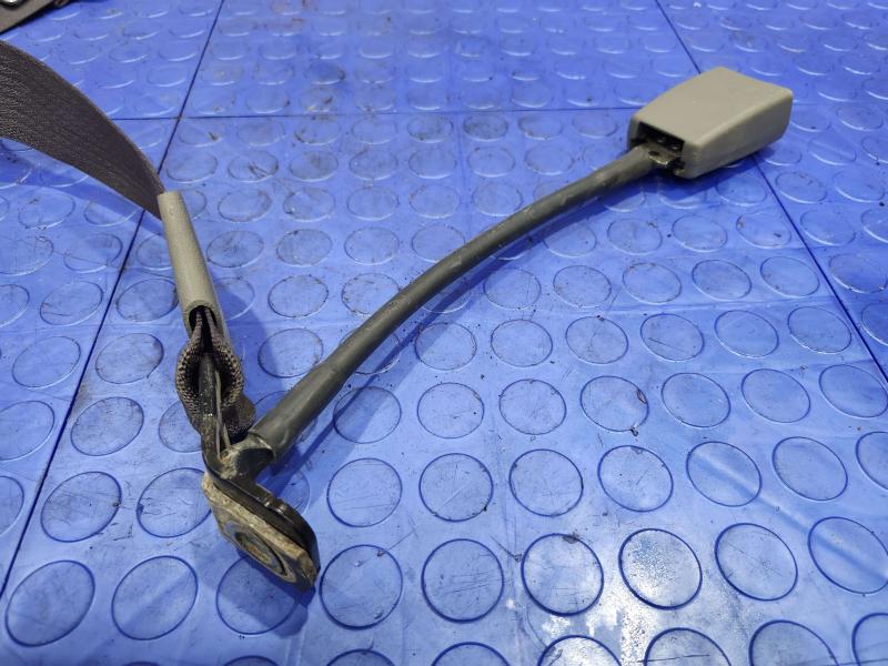 2017 Chevrolet Silverado 2500 Rear Seat Belt