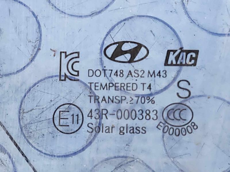 2013 Hyundai Santa Fe Front Door Glass/Window