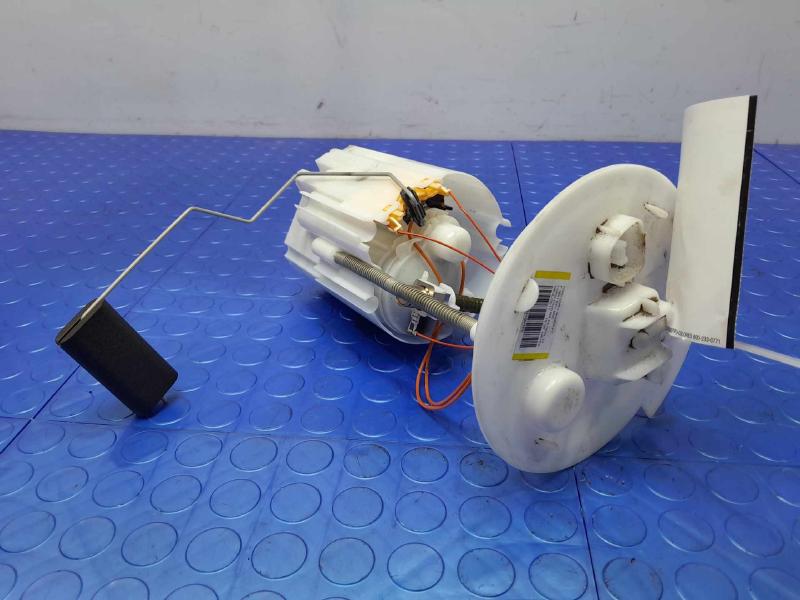 2017 Lincoln MKC Fuel Pump