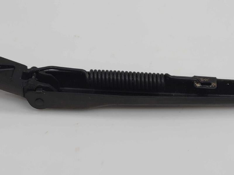 2015 Chrysler 200 Windshield Wiper Arm RH Passenger Side OEM 68241706AA