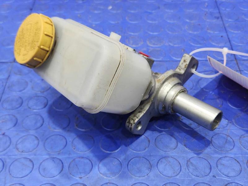 2015-2017 Subaru Outback Legacy 2.5L CVT Brake Master Cylinder Assembly OEM 26449FJ010
