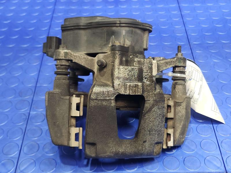 2018 Ford Expedition Caliper