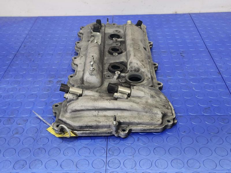 2014 Toyota RAV4 Valve Cover