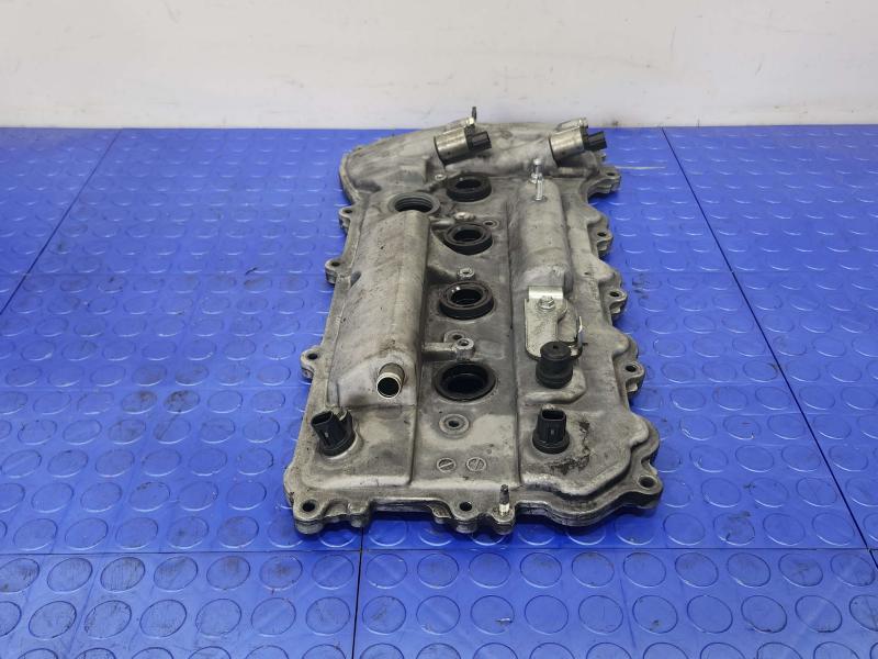 2014 Toyota RAV4 Valve Cover