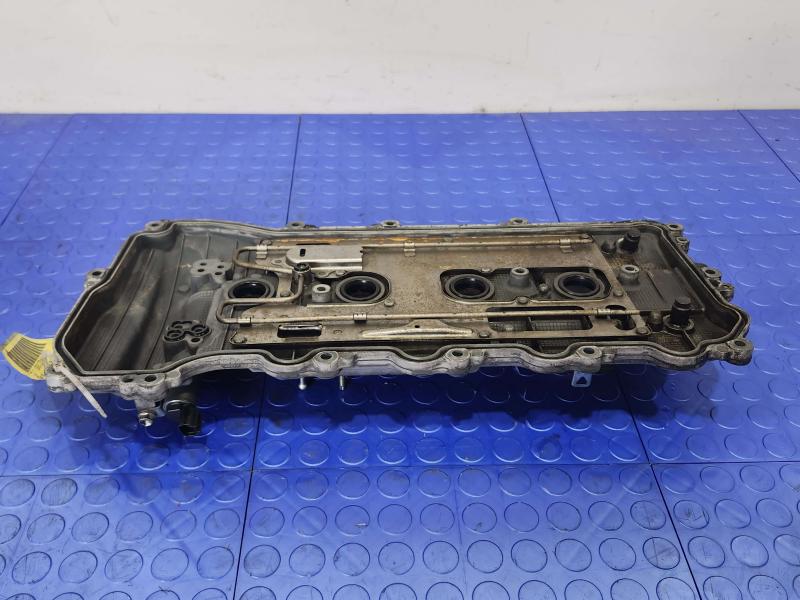 2014 Toyota RAV4 Valve Cover