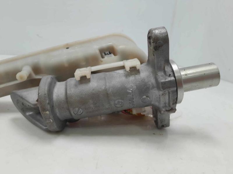 2014 Dodge Journey Master Cylinder