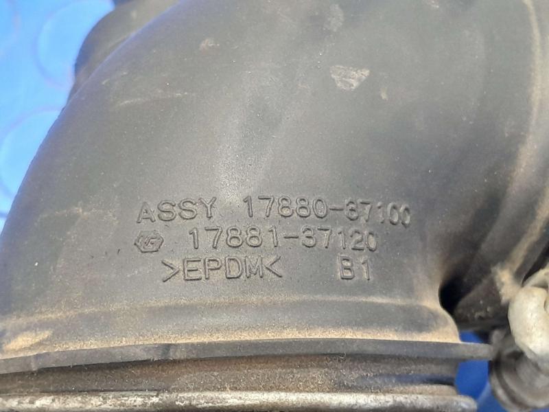 2010-2015 Toyota Prius 1.8L Engine Air Intake Hose Genuine OEM 1788137120