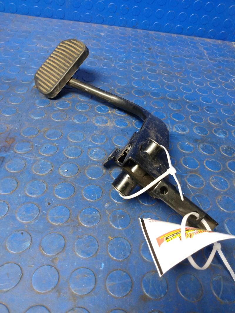 2007 - 2010 Volvo XC90 Brake Pedal Assembly OEM