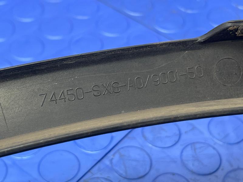 2007 Honda CR-V Wheel Opening Moulding