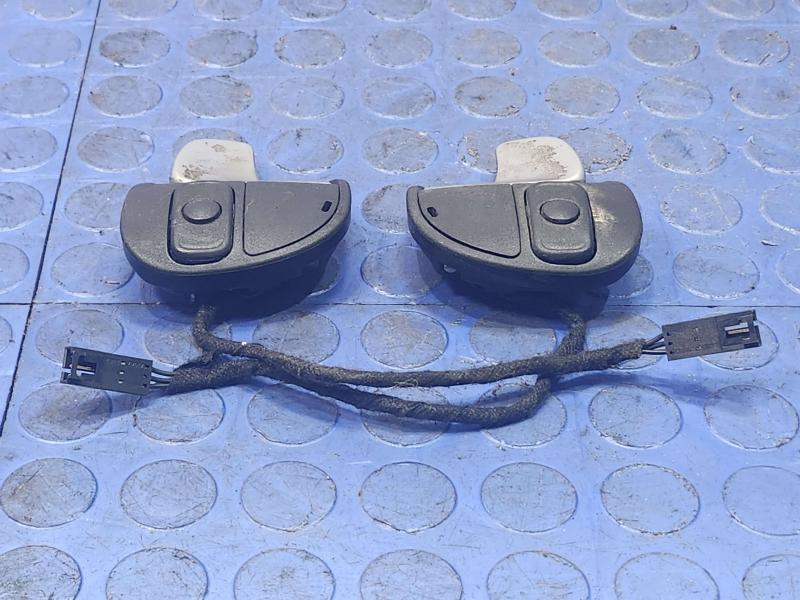 2014-2015 Dodge Durango Steering Wheel Transmission Paddle Shifters OEM 1YR10DX9AC 1YR09DX9AC