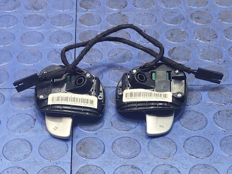 2014-2015 Dodge Durango Steering Wheel Transmission Paddle Shifters OEM 1YR10DX9AC 1YR09DX9AC