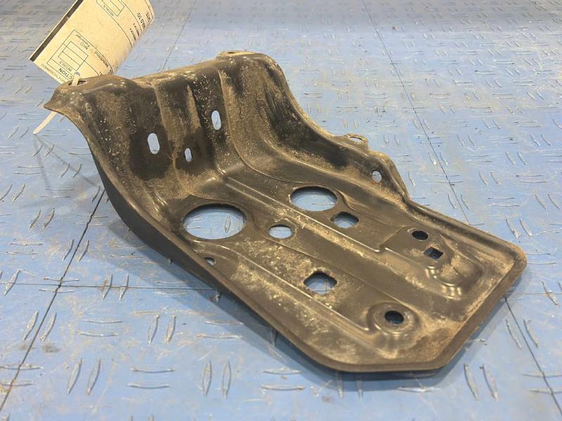 2007 Toyota RAV4 Battery Tray