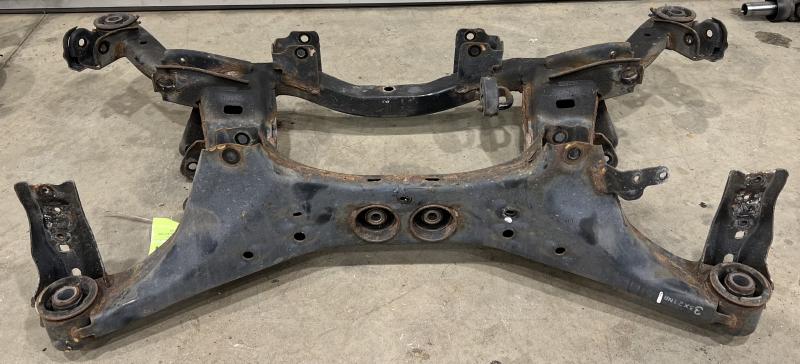 2014 Subaru Forester Crossmember/Cradle/Undercarria