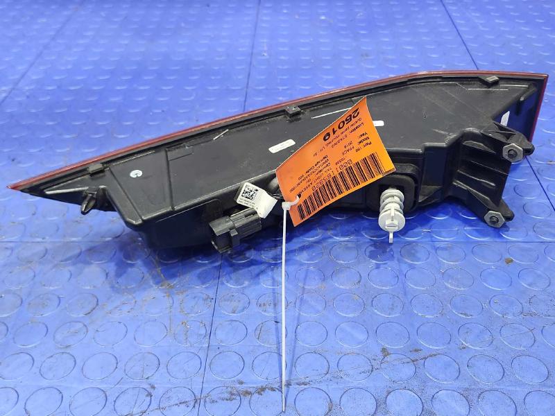 2019 Jaguar F-Pace Tail Light Assembly