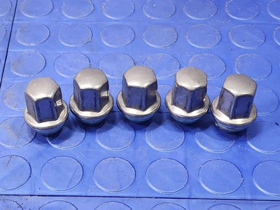 2018 Buick Regal Lug Nuts