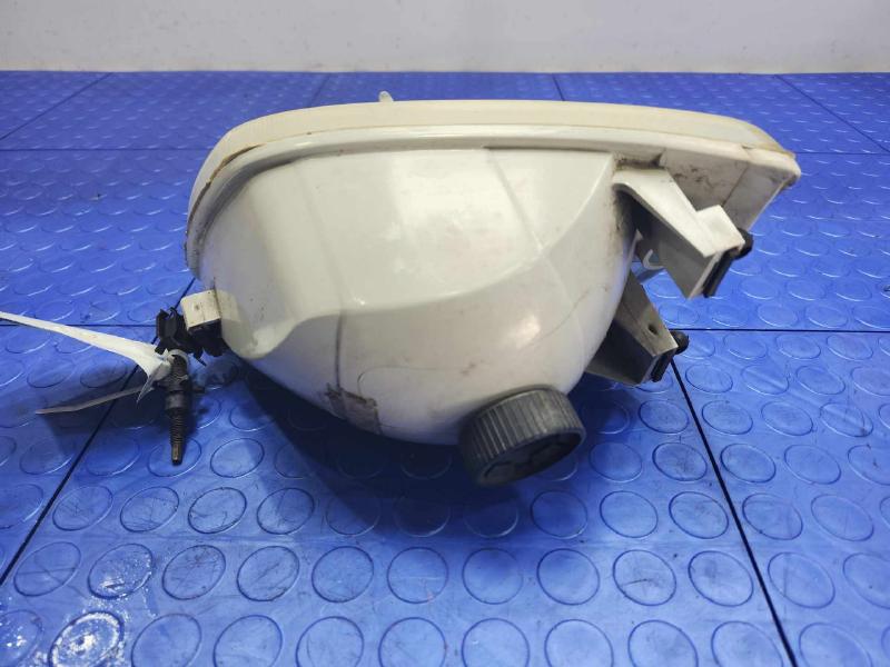 2002 Ford F-150 Headlamp Assembly