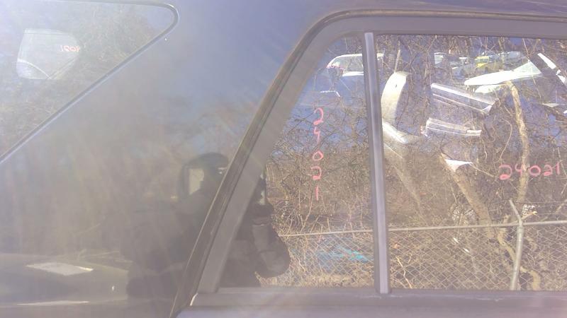 2003 Toyota 4Runner Rear Vent Glass/Window