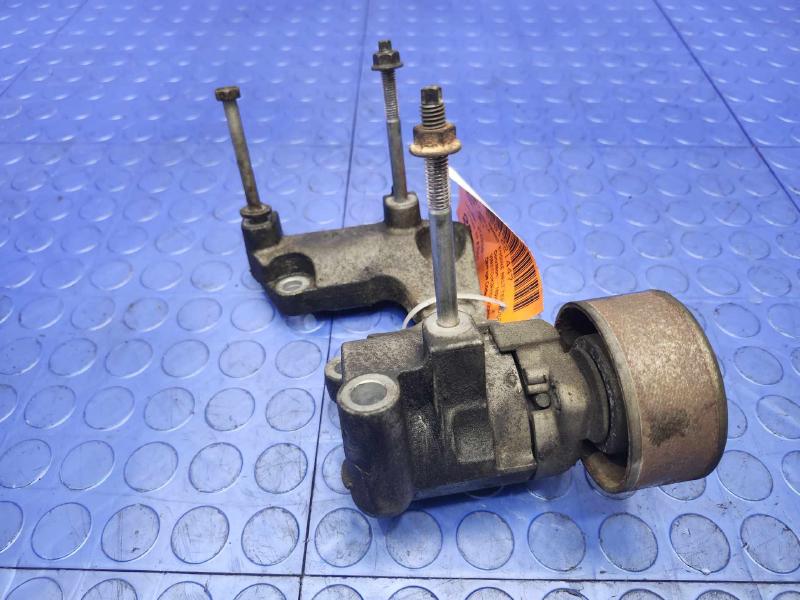 2010 Toyota Highlander Engine Belt Tensioner