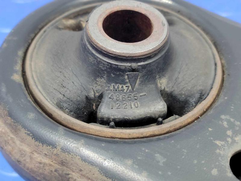 2010-2015 Toyota Prius Front Lower Control Arm Left Driver Side OEM 4806947050,LH