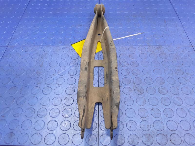 2015 Subaru Legacy Lower Control Arm Rr