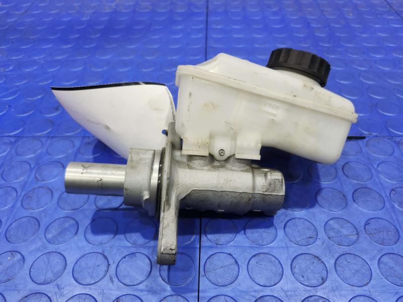 2017 BMW X1 Master Cylinder