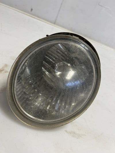 2005 2006 Subaru Outback Fog Light Assembly LH Driver Side OEM 84501AG05A