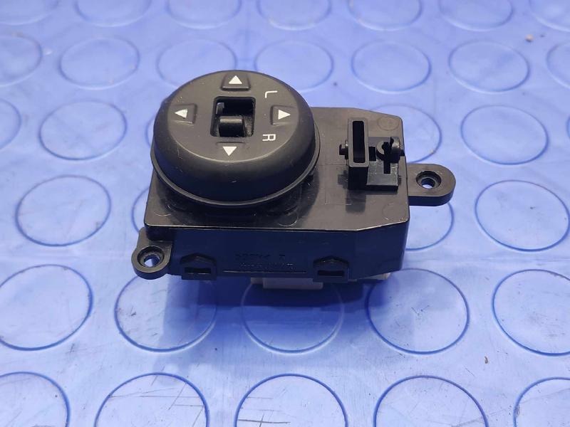 2015 Kia Forte Door Switch Front
