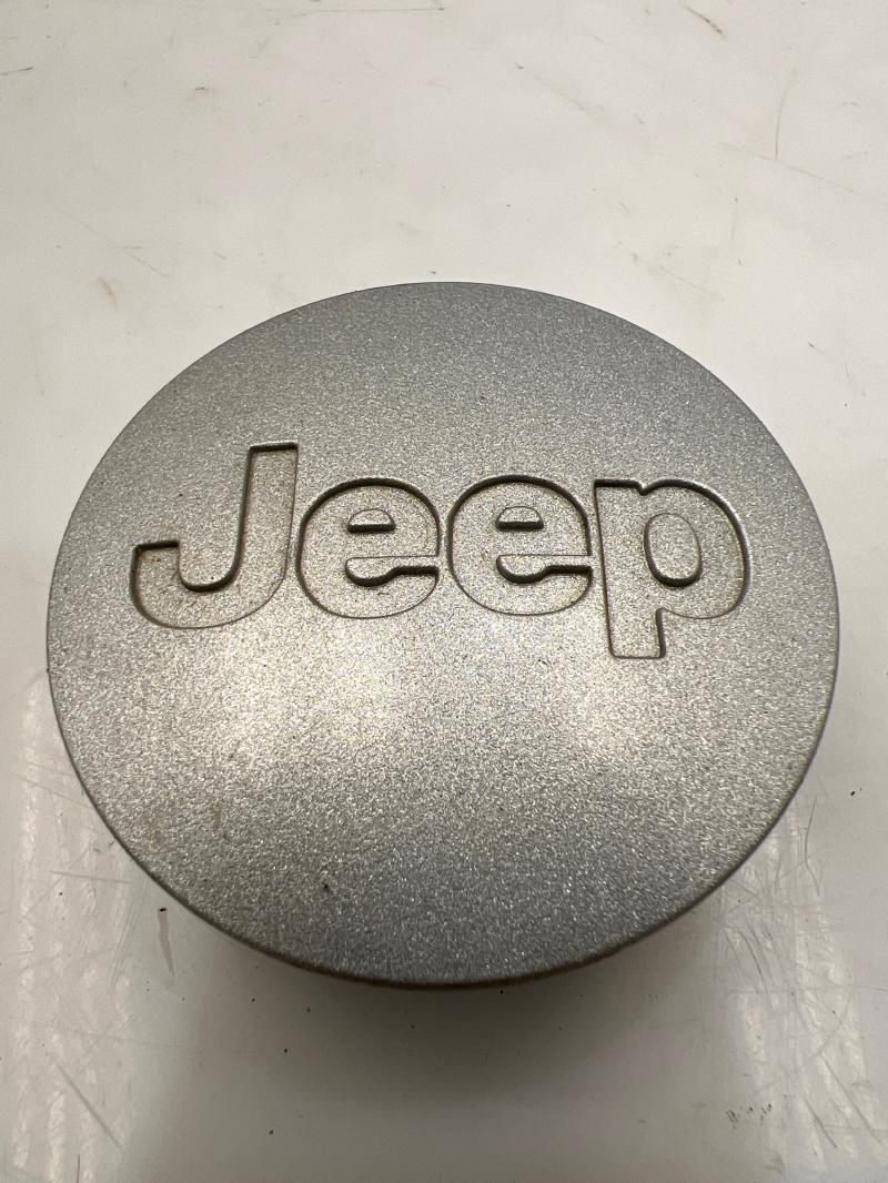 1998 Jeep Cherokee Center Cap